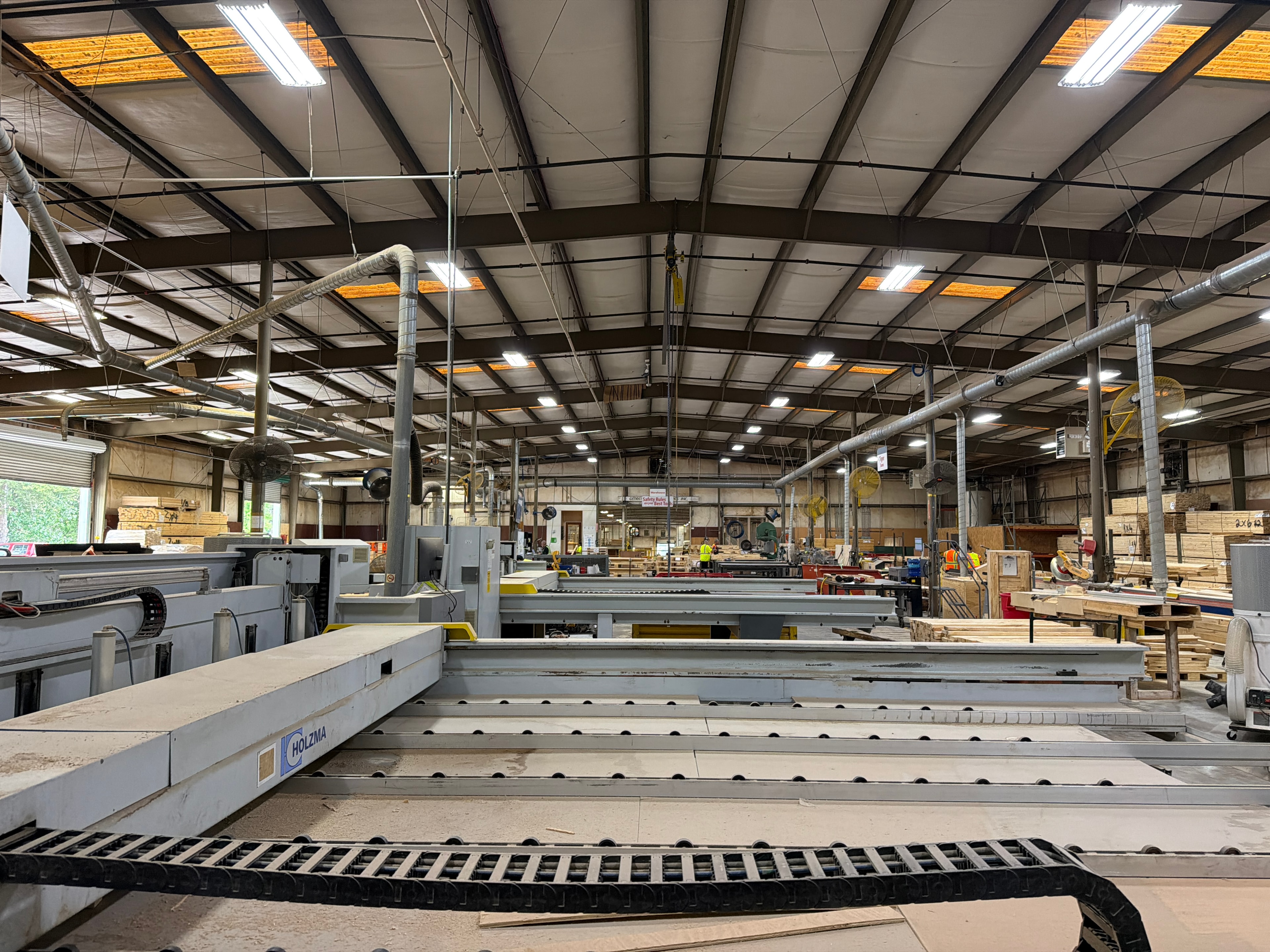 Industrial manufacturing facility electrical work